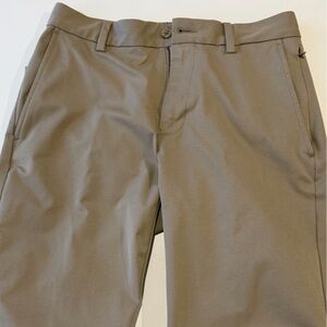 Southern Tide Tan Jack Performance Pants